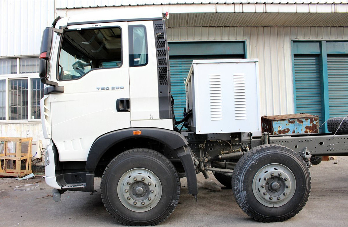 Sino Tipper Truck Howo Dumper Шасси 8×4 Одноместная кабина 2 места LNG 290hp 9,2 метра в длину