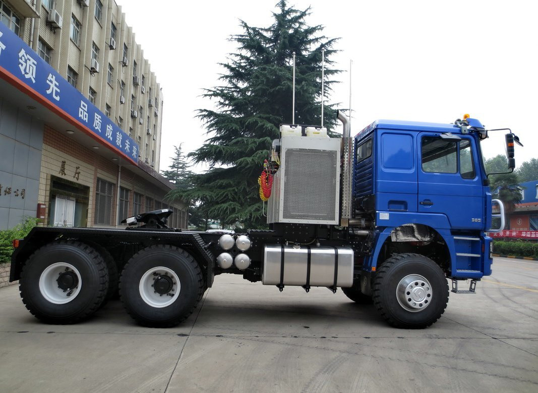 Тракторные грузовики 6*6 полный привод Shacman Prime Mover Cummins 600hp двигатель с 10 шинами