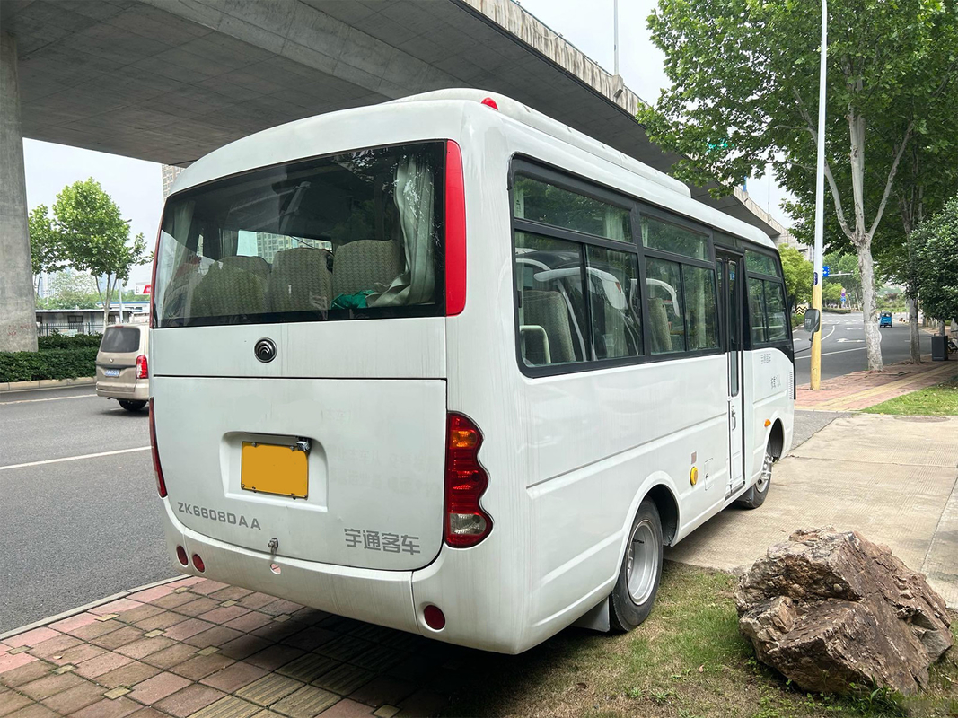 ZK6608 Ютонский подержанный пассажирский автобус / 10-19 мест Подержанный пассажирский автобус марки Ютон