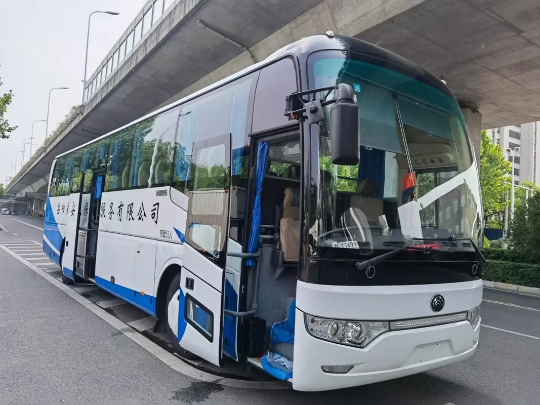 ZK6122 Yutong Used Passenger Bus / 59-местный двухдверный левоуправляемый автобус Euro 4