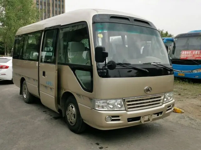 HFF6600 Анкай Передний дизельный двигатель Левоугольное управление однодверный автобус среднего размера