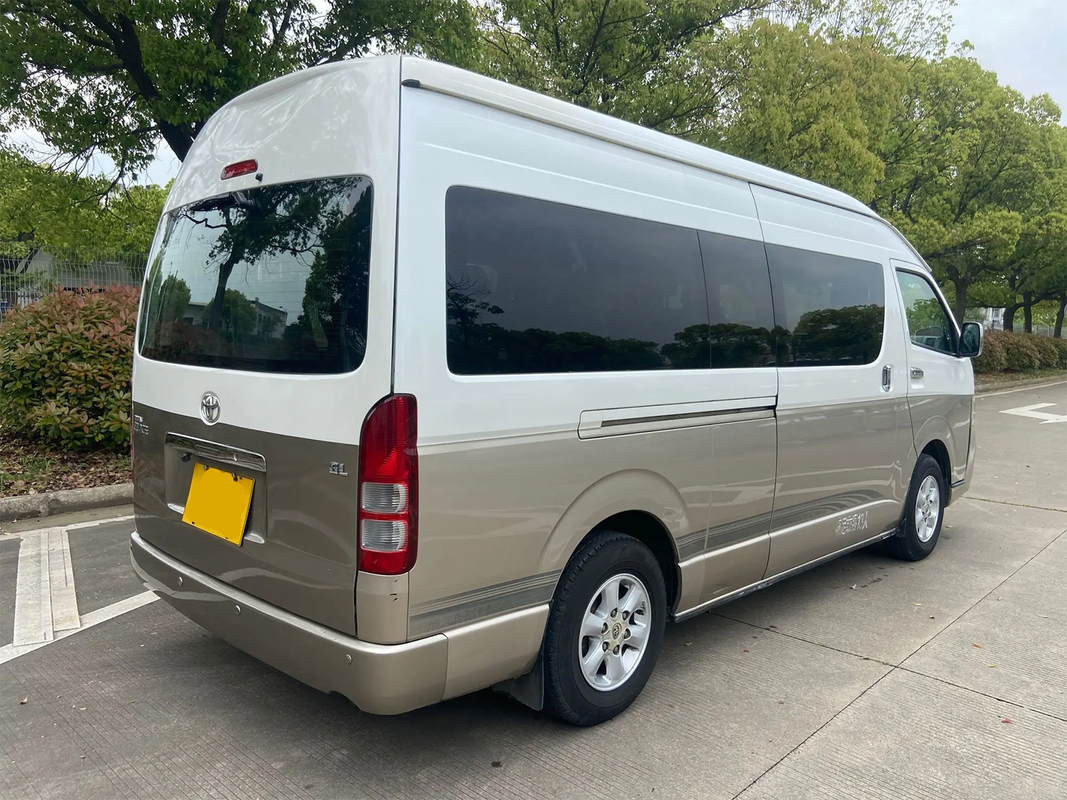 Toyota Hiace 13-местный левоуправляемый электрический микроавтобус Euro 4 Standard Champagne Gold