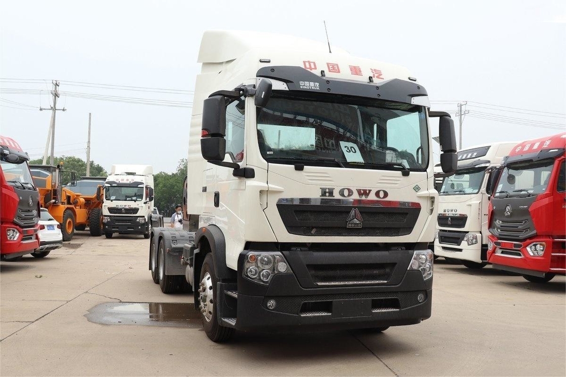 HOWO Однорядный грузовик Semi TX 440hp 6x4 12 передач Двойной привод Трактор с СПГ Национальный VI