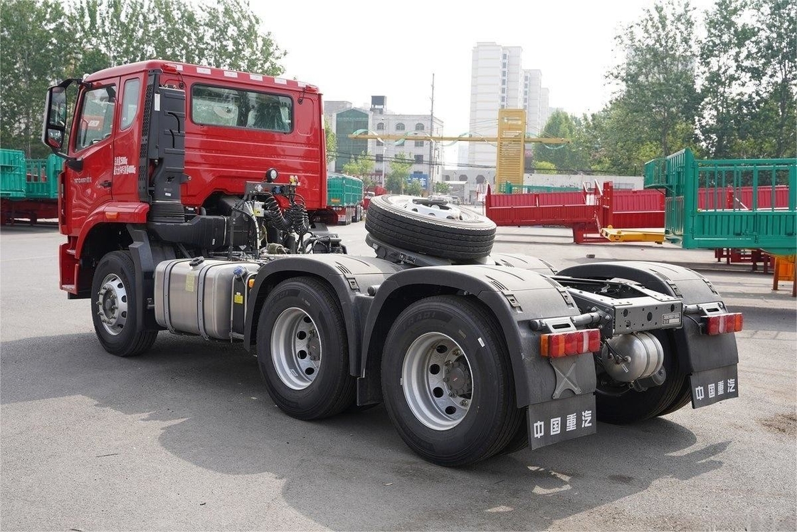 Sinotruk Howo N7G Тяжелый грузовик с одним рядом полседал 460 л.с. 6х4 дизельный 12-ступенчатый трактор