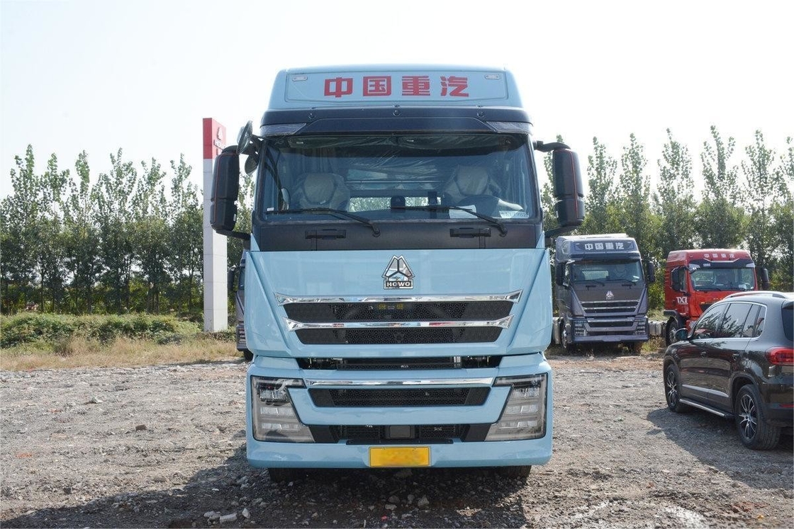 Howo Тракторный грузовик Национальный VI 6X4 AMT Автоматический задний двойной оси Задние восемь колес 570 л.с.