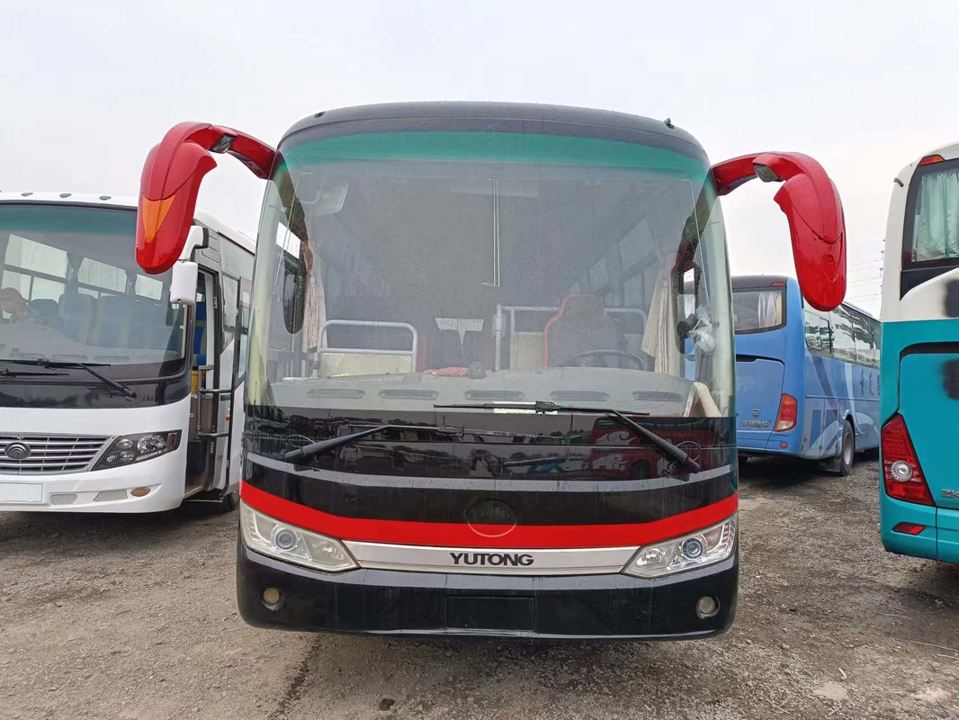 Автобусы и автобусы Ютонг ZK6115 Дальний транспорт 59 мест 2016 год Дизельное устройство LHD