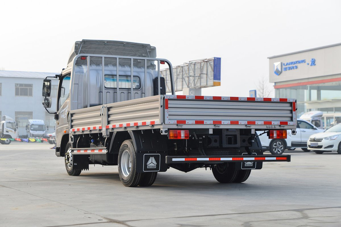 Sinotruk Howo Легкий грузовик Титан Серия 150 л.с. 4,15 м Однорядный забор Серебряный кузов Однорядные сиденья