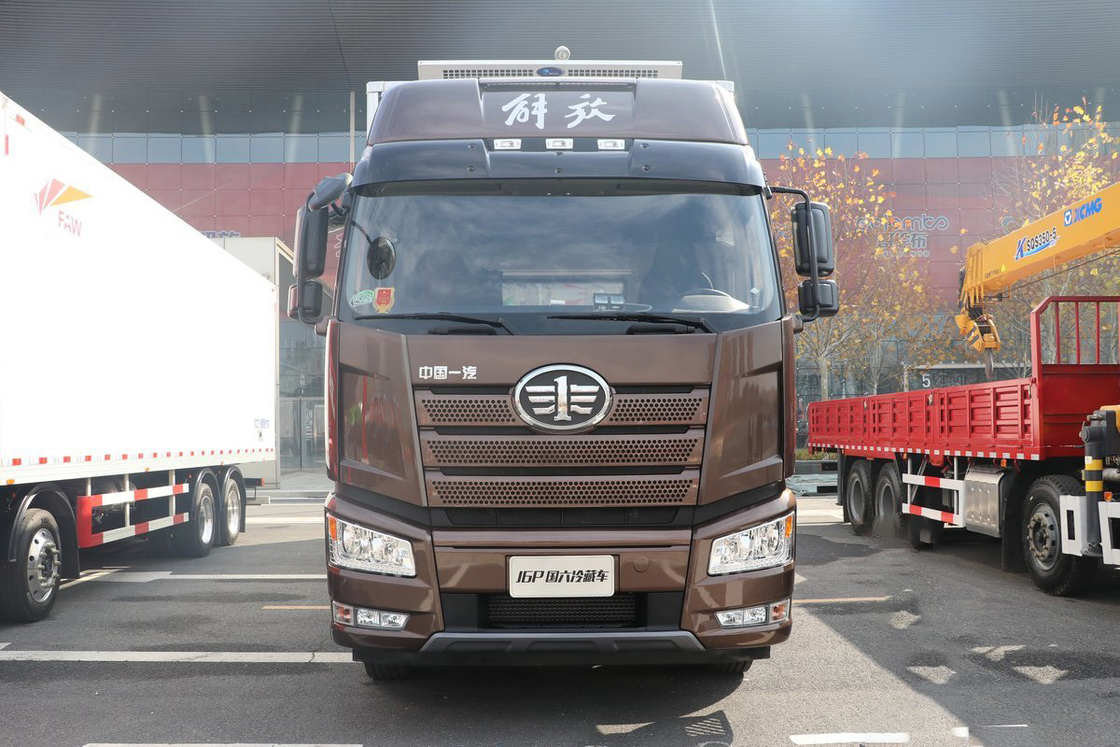 FAW Jiefang CA5320 J6P тяжелый грузовик холодильный грузовик дизель 12 передач 420 л.с. 8х4 9,2 м грузовой ящик Три двери