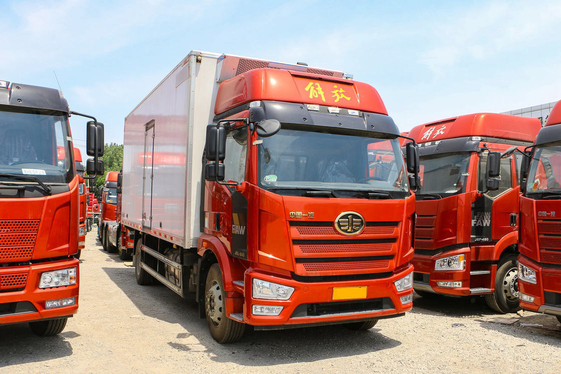 FAW Jiefang CA5180 J6L Рефрижераторный грузовик дизель 240 л. с. 4х2 6м Грузовой ящик Двойные боковые двери и однобокие боковые двери