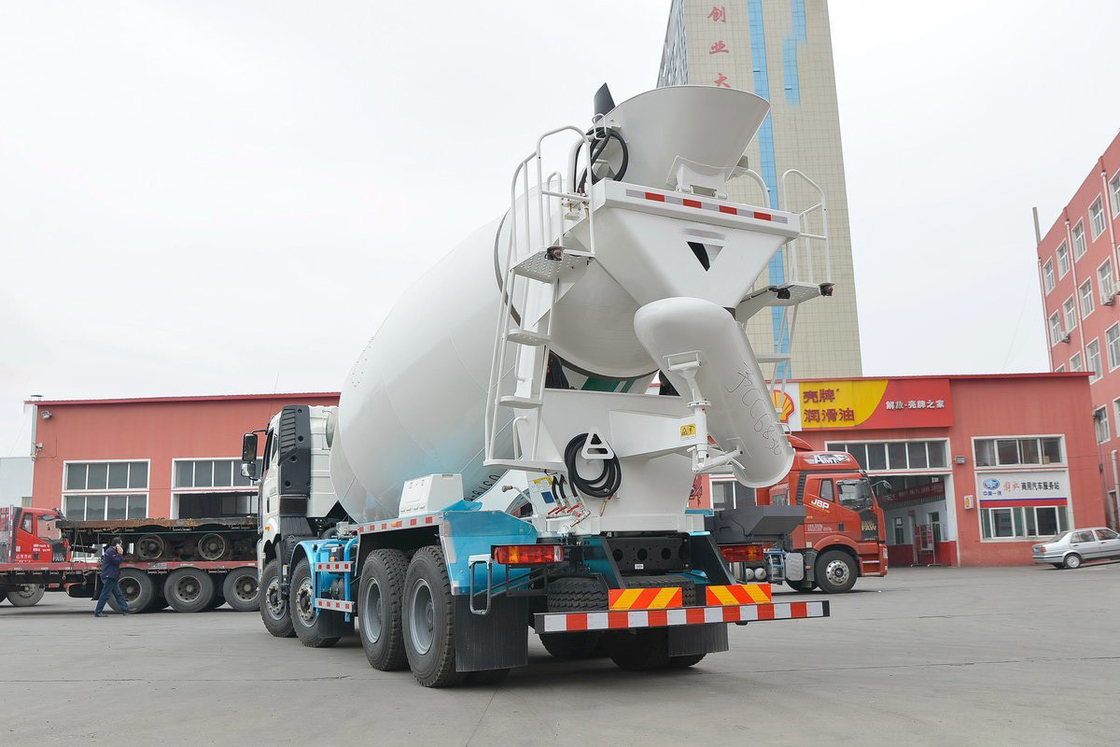 J6P 375HP 8X4 Полностью плавающий плоский верхний пол-перемещение 7.86m3 FAW Jiefang бетонный смеситель грузовик