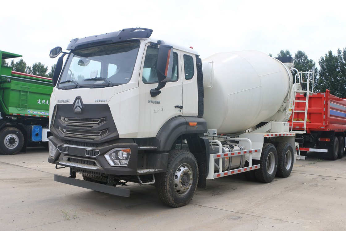 Sinotruk Haohan N7G Плоский верхний полряд сидений 380 лошадиных сил Автоматический кондиционер 6X4 Бетонный смеситель