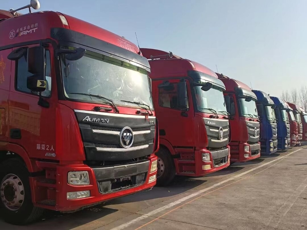 Продаются подержанные трейлеры для тракторов Foton 6*4 2nd Tractor Head 2020 Year Low Mileage Semi Trucks