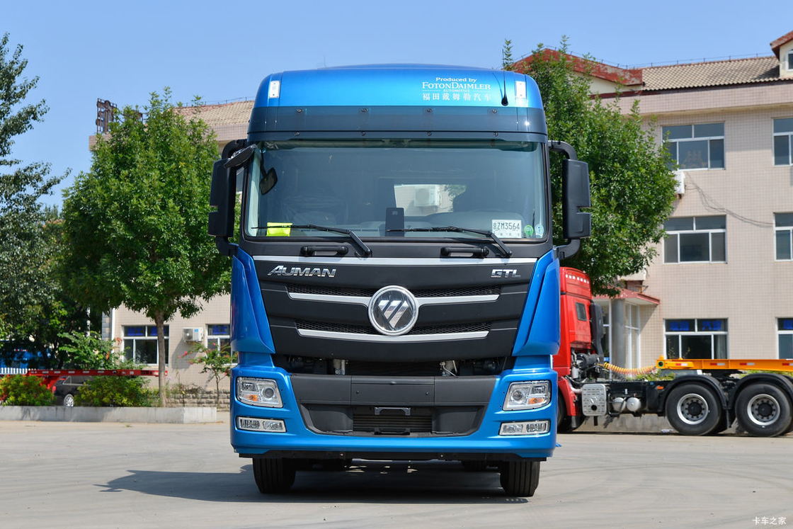 Использованная головка трактора высокая лошадиная мощность Foton Auman Commins двигатель Синий высокий крыша кабинки спящих