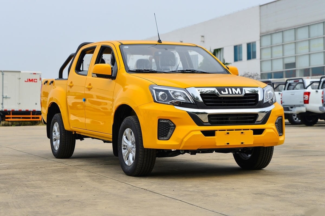 Isuzu Длинная колесная база Двойная кабина Пикап Грузовик Большая грузовая кровать 2WD Заднеприводная ручная коробка передач