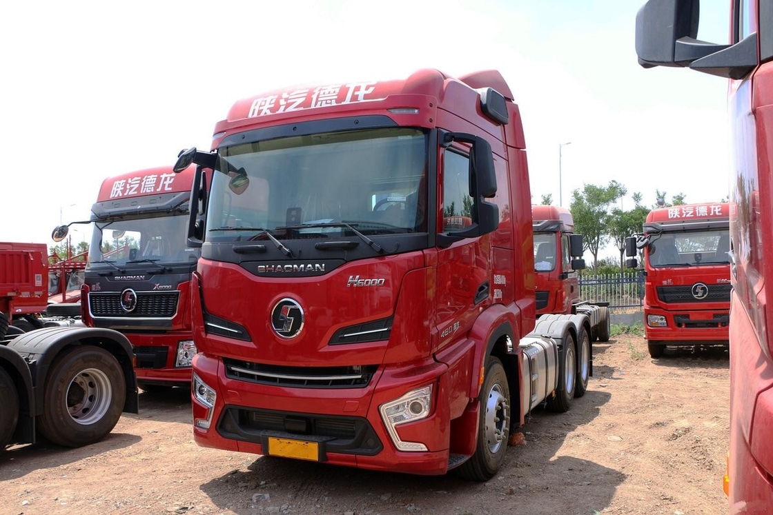 Продается тягач Shacman H6000 6*4 с пробегом, привод 480 л.с., лучшие китайские марки тягачей