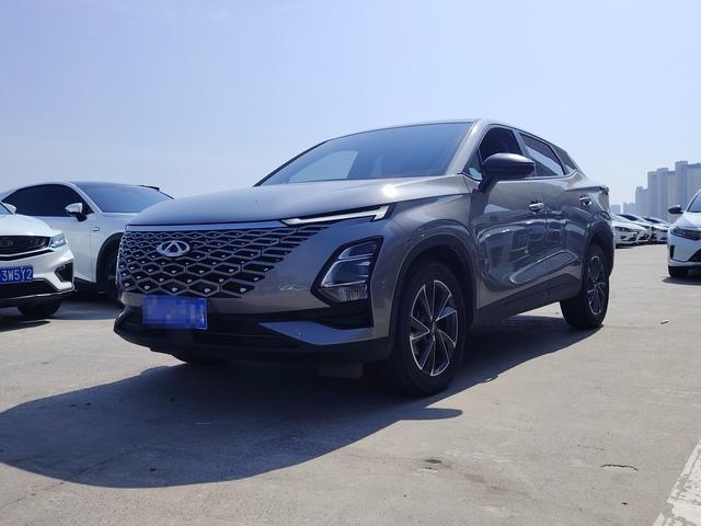 Недорогой подержанный Chery Omoda 5 1.5t 2022 года выпуска с типом топлива бензин, компактный внедорожник на продажу