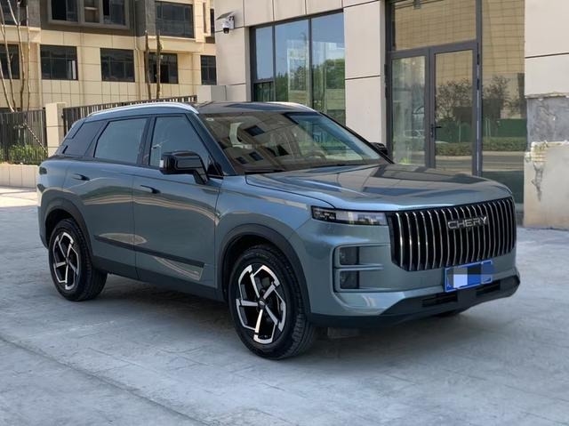 Доступный подержанный компактный внедорожник Chery Explore 06 1.6t 2024 года выпуска, бензин, для продажи, 2WD, роскошный, для семейного использования