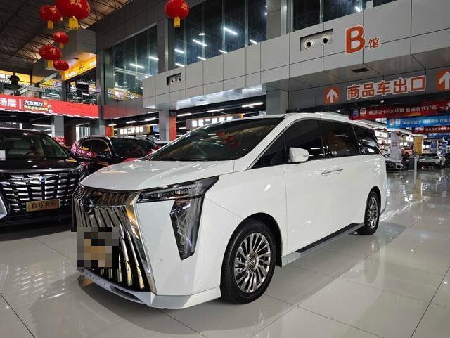 Продаётся доступный Trumpchi M8 2023 Grandmaster Series 2.0TGDI Ultimate Edition для семейного использования, 2WD, класса люкс