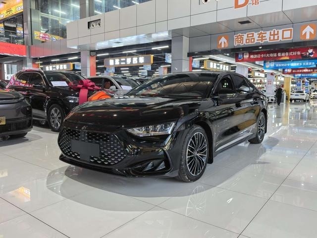 BYD Han DM 2024 DM-i Honor Edition 121km Premium Edition Семейный внедорожник и надежный бюджетный внедорожник для экспорта