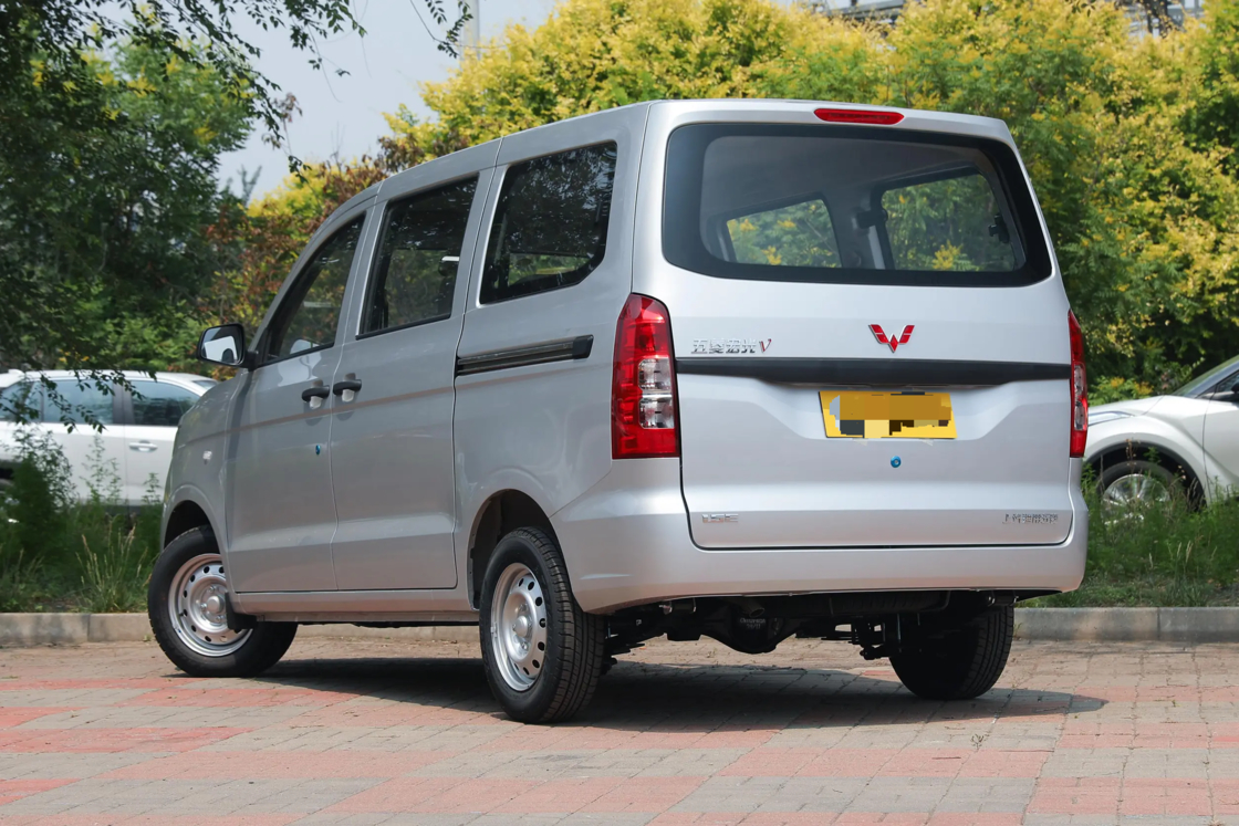 Доступный новый минивэн Wuling Hongguang V 2022 года, 1.2 л, 76 л.с., L4, бензин, 2WD, Euro 6, на экспорт, для семейного использования