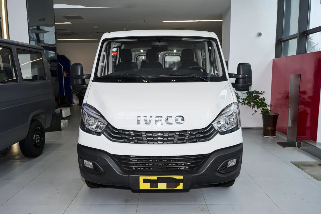 Доступный Новый минивэн Iveco Ocean 2024 2.0T 146 л.с. Дизельный 2WD Евро 6 Для экспорта для семейного использования