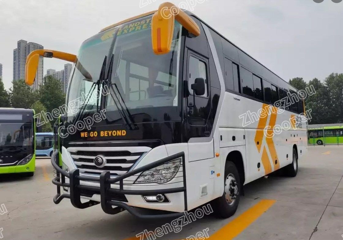 Новый пассажирский автобус Yutong ZK6120D 2025 года, 67 мест, компоновка 2+3, двигатель Cummins, две пассажирские двери и одна дверь водителя, праворульный, роскошный автобус