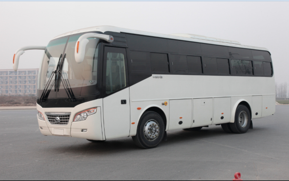 40 мест Yutong ZK6932D Новый автобус Новый туристический автобус Рулевое управление справа Дизель Двигатели Cummins Euro2 для туристов