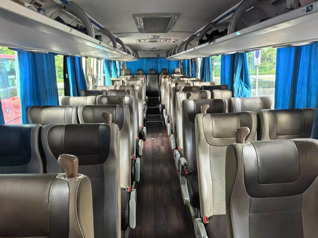 Used Diesel 12m Yutong Coach Bus 50 Seater Weichai Tour Airport Church Cummuter School Interurban Intercity Buses Rhd/Lhd
