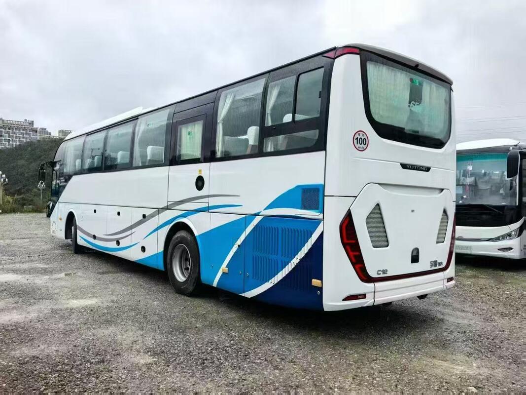 Использованный автобус Yutong на 50 мест C12 Luxury 2024 года Yutong Zk6127 Leafspring Weichai Engine Tour Bus Гана