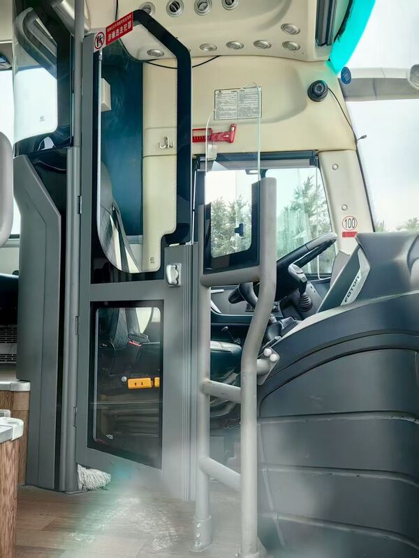 Подержанный дизельный Foton Bus 50 мест Лифспринг Коммутерная школа Аэропорт Церковь Автобусы