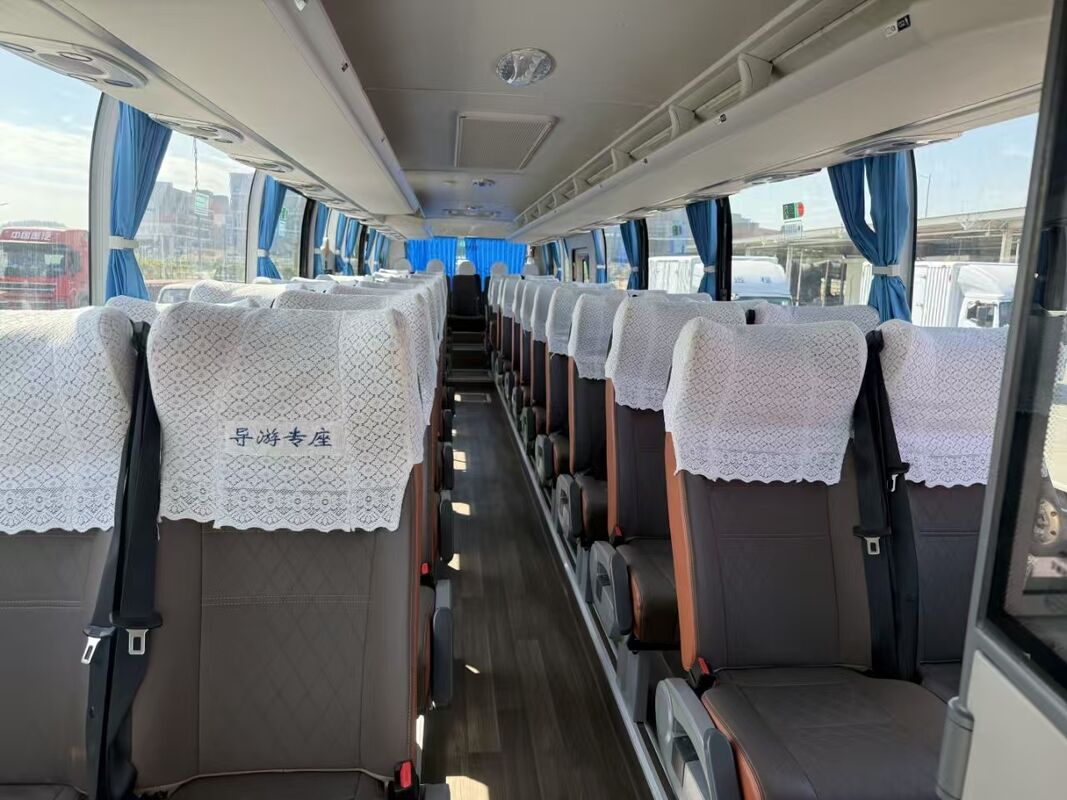 Использованный 12-метровый 50-местный дизельный автобус Yutong Coach C11 C12 2023 года с двигателем Weichai для туристических междугородних перевозок, правостороннее/левостороннее рулевое управление