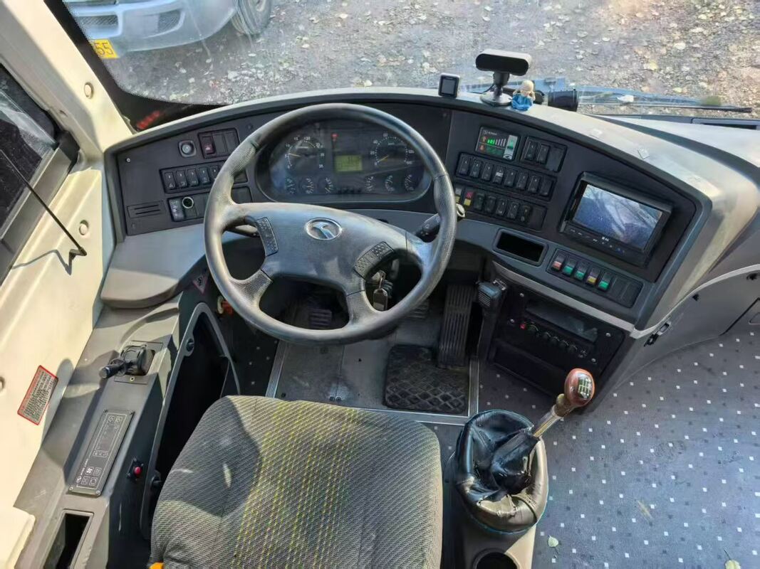 Подержанный автобус Kinglong 39-местный роскошный Leafspring Подвеска Ючай моторная школа тур междугородный автобус