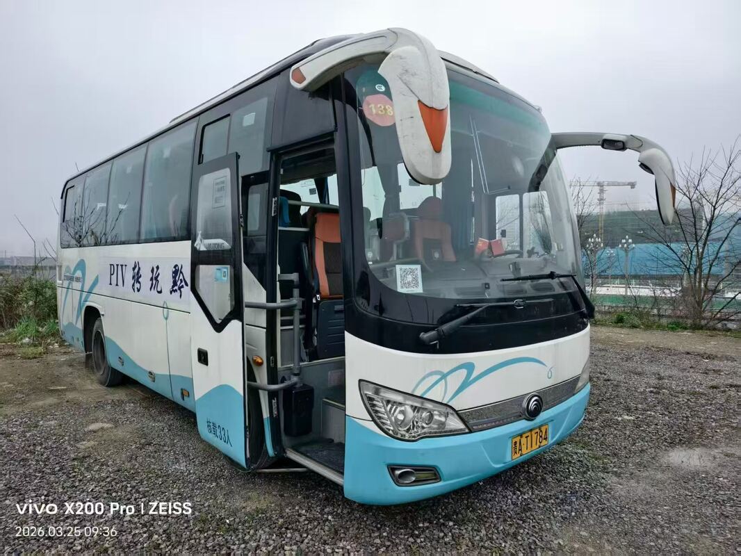 Подержанные туристические автобусы Yu-tong ZK6888 Yuchai Euro5 с листовой рессорой, 33 места, 2020 год, Lux Transport, с кондиционером для маршрутных такси или междугородных перевозок