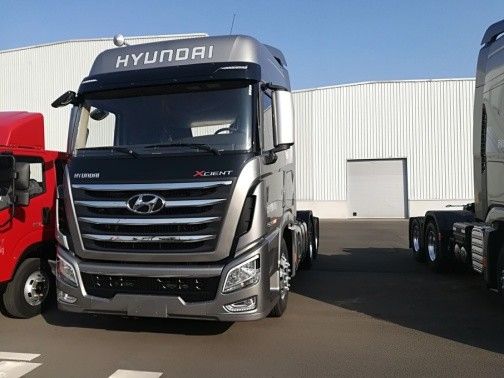 Режим привода 6*4 использовал тележку 440хп трактора с стандартом эмиссии евро в