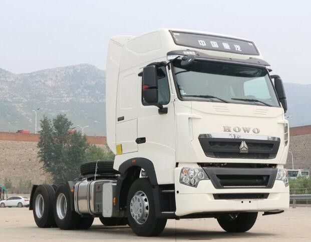 HOWO T7H использовало сверхмощный привод тележек 6x4 с A/C силой двигателя 397kW