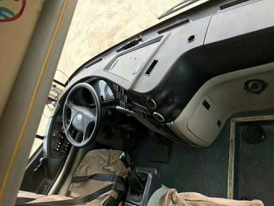 автобус тренеров автобуса 60-70 14m дизельный используемый Yutong ZK6147 коммерчески используемый местами роскошный