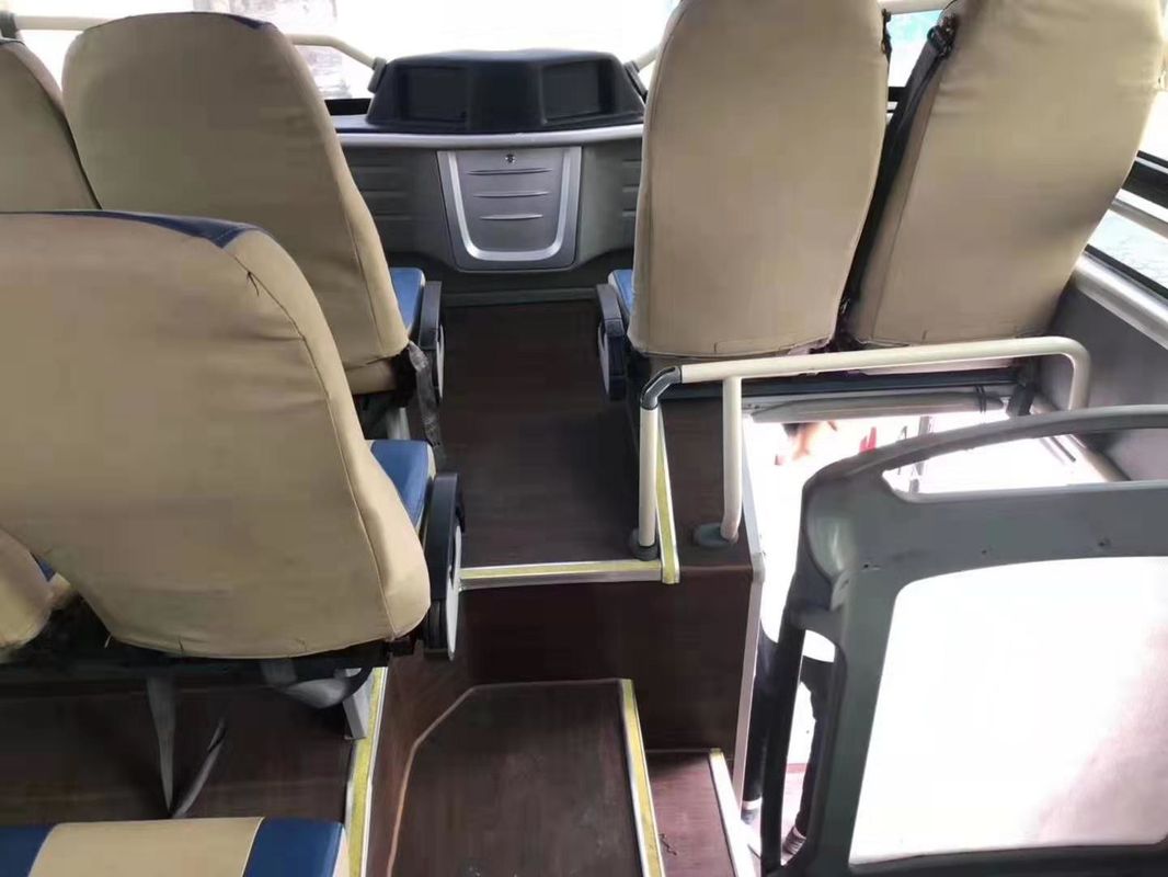 Одно и половинной используемая палубой коммерчески модель Ютонг Зк6127 автобуса места 2011 года 59