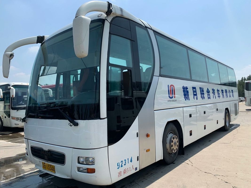 Используемый автобус Yutong для продаж моделирует ZK6122 хорошее состояние евро III шасси двойных дверей 51Seats стальное