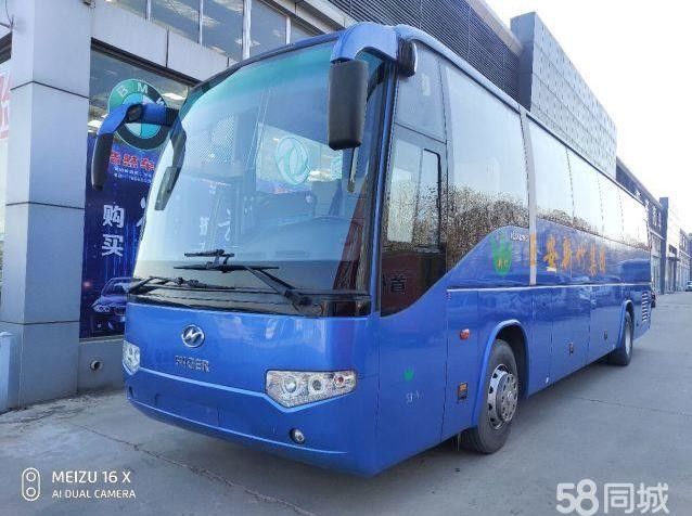 Более высокие места KLQ6129 53 поднимают двойные двери используемые двигателем тренера автобуса стальное Chiassis