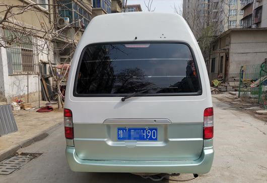 Бензин JINBEI Hiace 2,0 2013 мест года 6 использовал мини автобус никакая авария