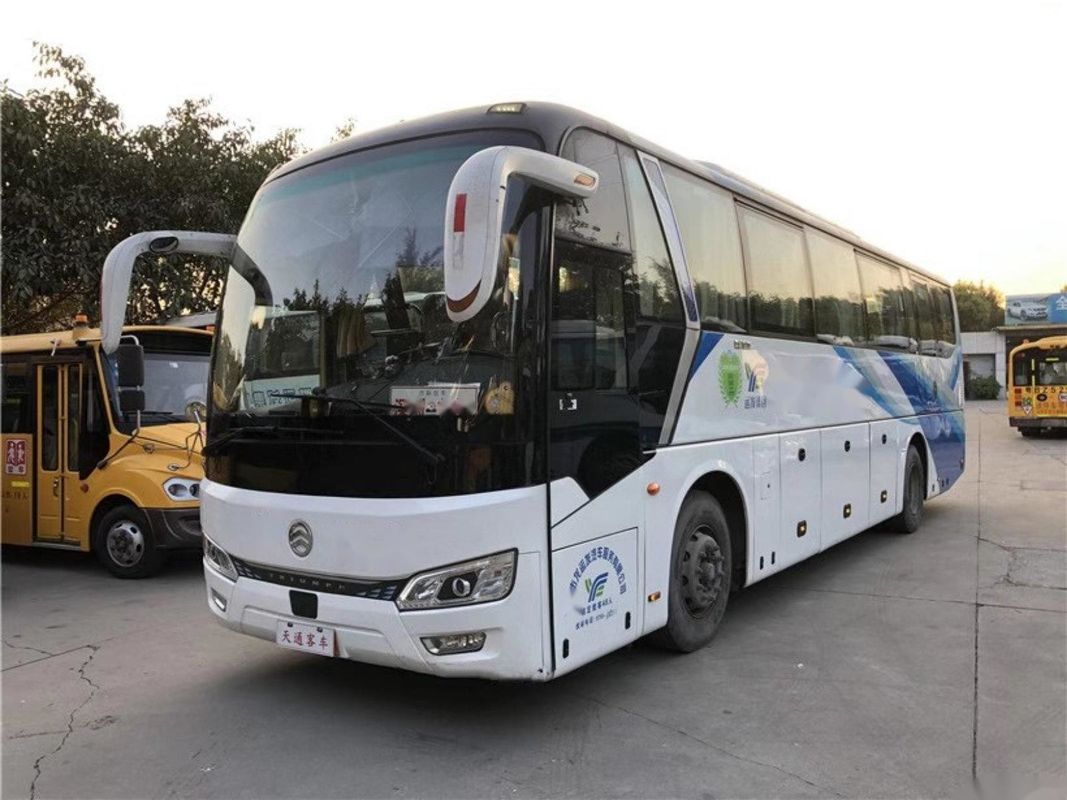 Двигатель VIP Yuchai усаживает используемые места автобуса XML6112 48 дракона пассажира шасси воздушной подушки двойных дверей тренера используемые автобусом золотые