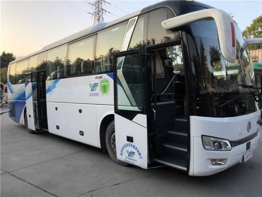 Двигатель VIP Yuchai усаживает используемые места автобуса XML6112 48 дракона пассажира шасси воздушной подушки двойных дверей тренера используемые автобусом золотые