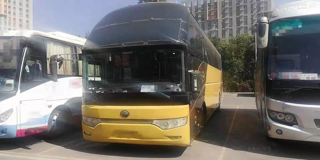 Используемое Yutong везет места на автобусе ZK6122 47 VIP с двигателем 247kw Weichai двойных дверей туалета