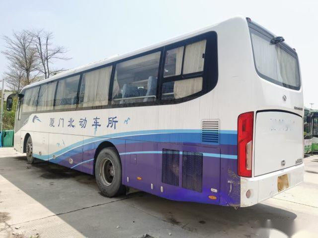 XMQ6119 использовало автобусы Kinglong 56 мест 2+3 используемых планом двойной двери двигателя туристического автобуса задних выведенной шасси воздушной подушки ручного привода