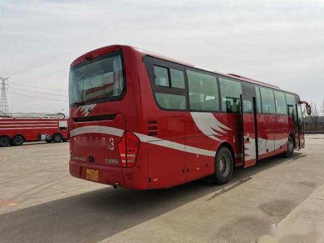 ZK6122 использовало тренера бренд 55 Yutong автобуса усаживает 2017 мест VIP шасси низкого двигателя километра заднего стальных