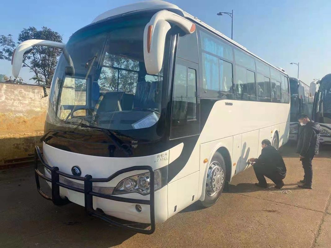 2012 года дизельное используемое Yutong везет 51 цвет на автобусе мест Zk6110 белый с бампером