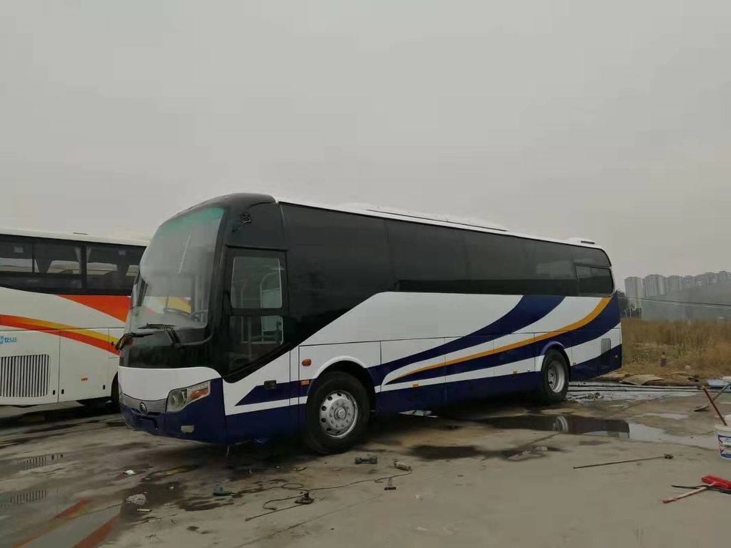 47 используемый местами автобус тренера Yutong ZK6107 используемый автобусом 2014 управление рулем RHD года 100km/H