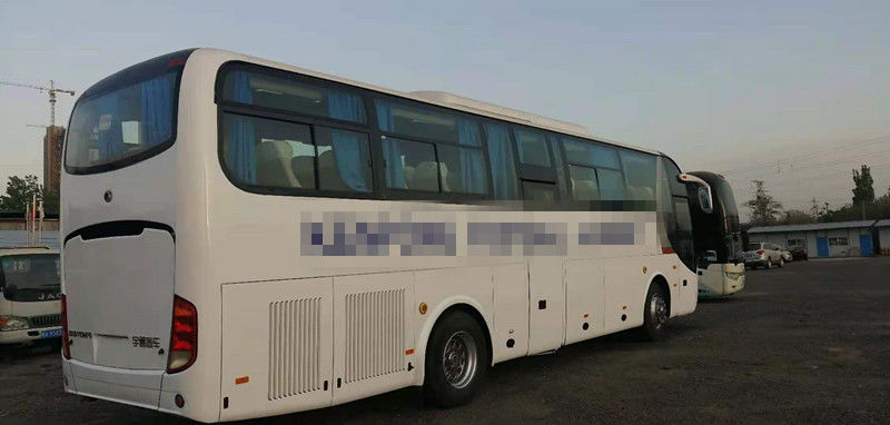 47 используемый местами автобус тренера Yutong ZK6110 используемый автобусом двигатели дизеля управления рулем LHD 2012 год 100km/H