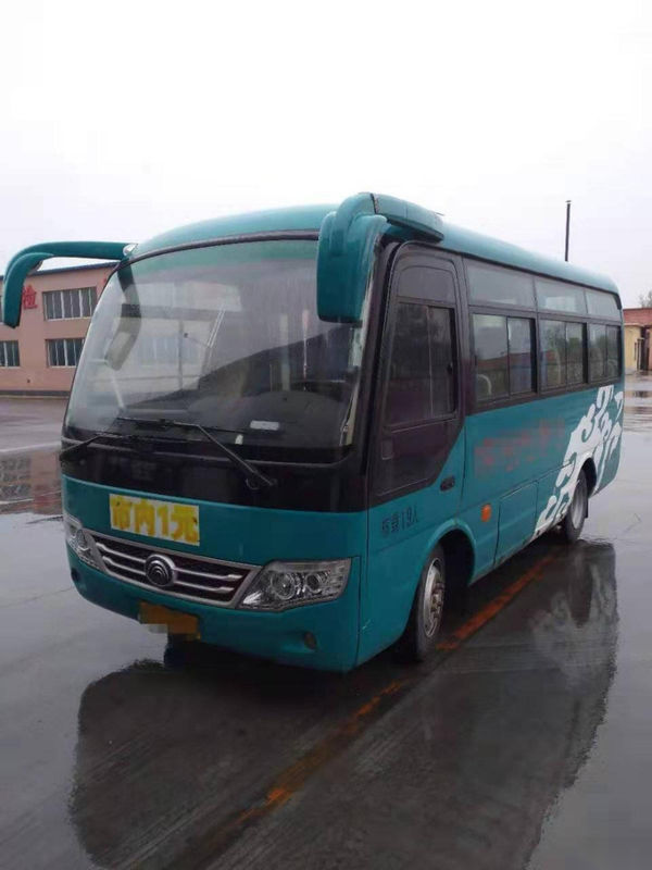 Используемый мини автобус Yutong ZK6609D 19 усаживает дизельный передний двигатель стальное евро v шасси вышло используемый ручным приводом автобус пассажира