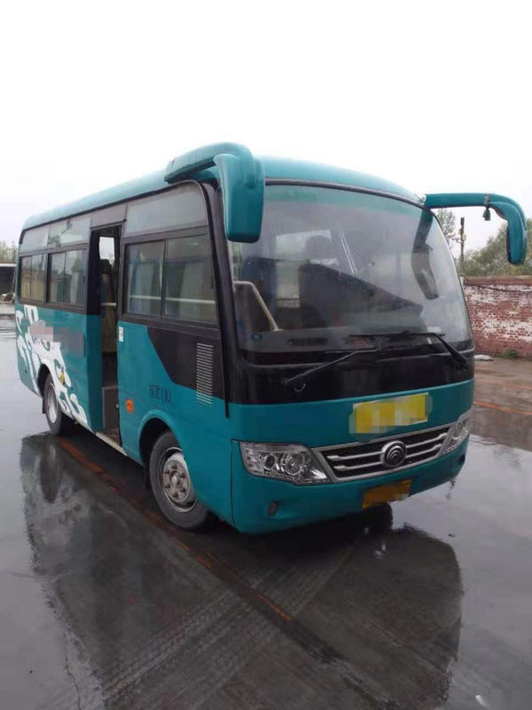 Используемый мини автобус Yutong ZK6609D 19 усаживает дизельный передний двигатель стальное евро v шасси вышло используемый ручным приводом автобус пассажира